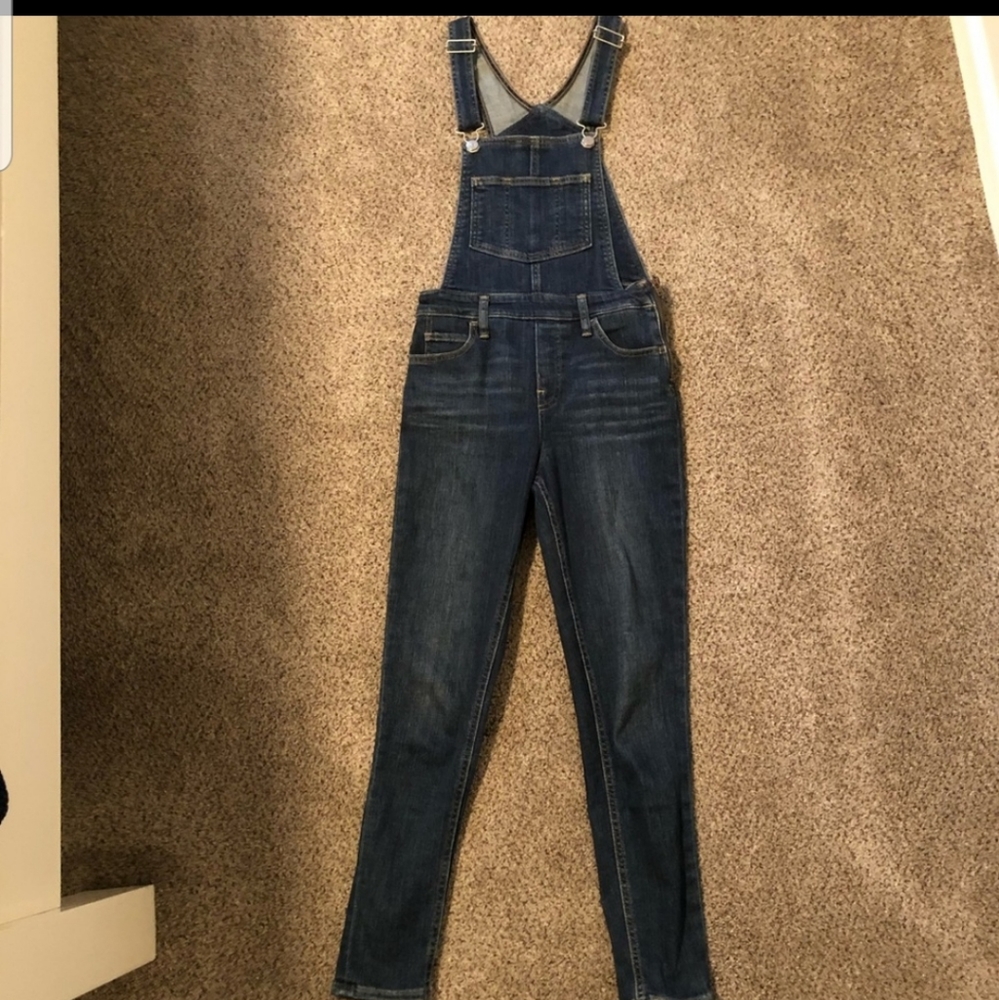 Levi’s Denim Skinny Overalls Size 26